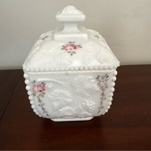 Westmoreland Vintage Grape Milk Glass Beaded Panel Box / Candy Dish W/ Lid- 1940